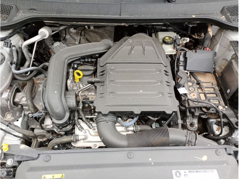 Recambio de motor completo para seat arona (kj7, kjp) 1.0 tsi referencia OEM IAM 04C100098K  
