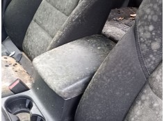 Recambio de apoyabrazos central para mazda cx-5 (kf) 2.0 referencia OEM IAM   