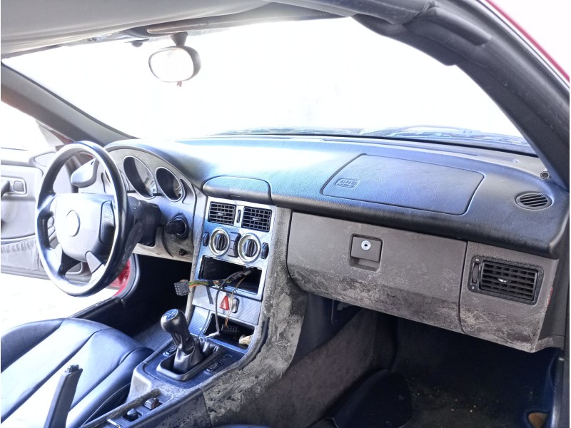 Recambio de salpicadero para mercedes-benz slk (r170) 200 (170.435) referencia OEM IAM A1706800387 A17068003780 