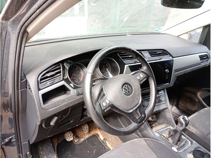 volkswagen touran (5t1) del año 2023