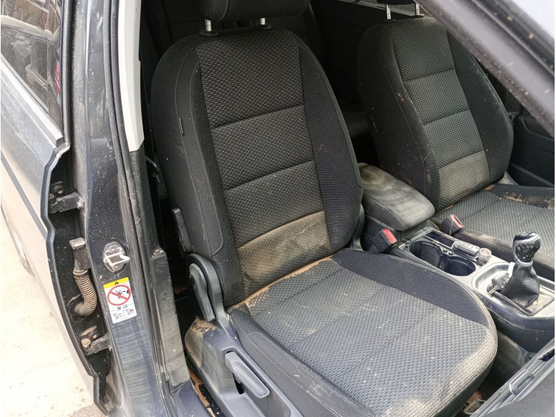 volkswagen touran (5t1) del año 2023