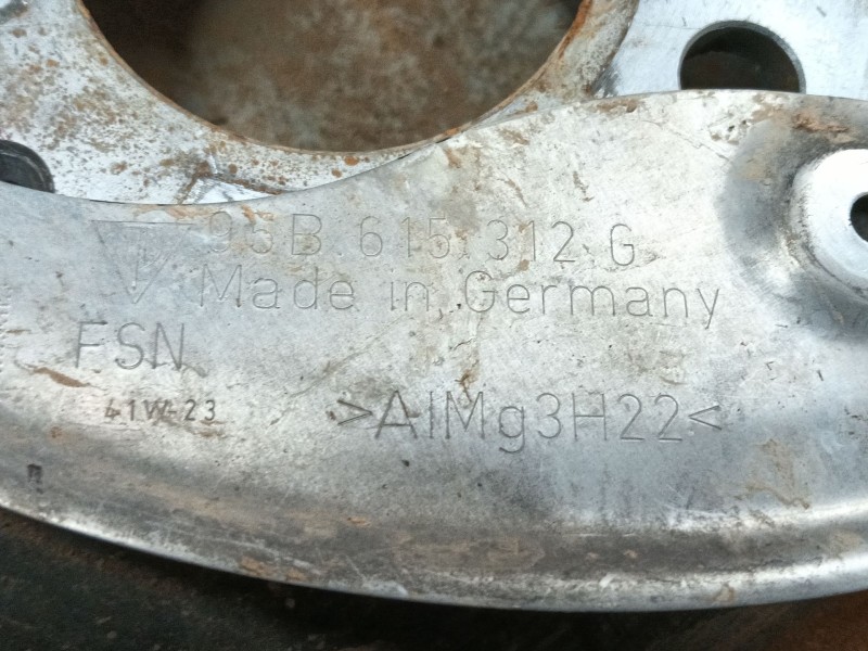 Recambio de pinza freno delantera izquierda para porsche macan (95b) gts (95bbl1) referencia OEM IAM 95B615123F  