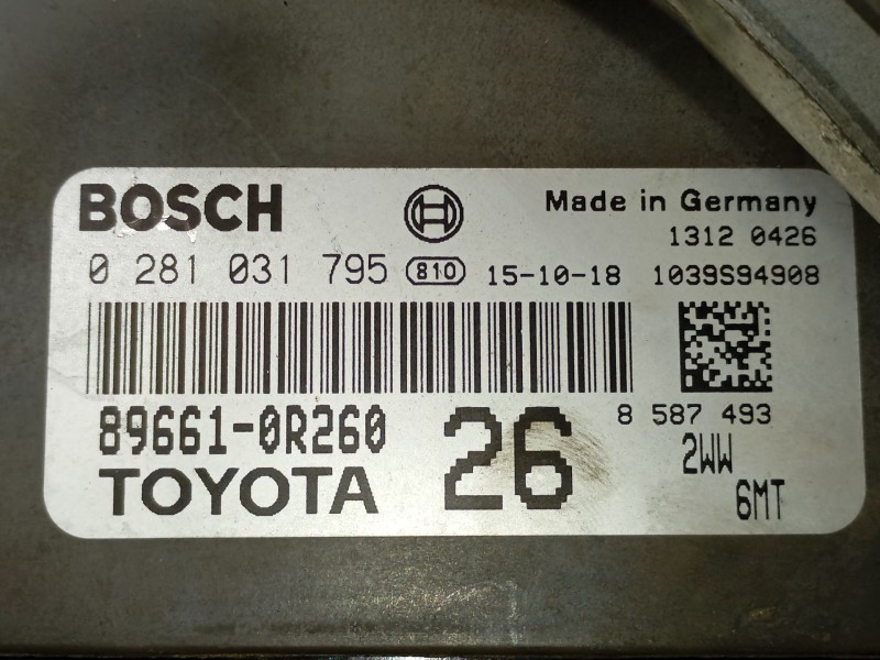 Recambio de centralita motor uce para toyota rav 4 iv (_a4_) 2.0 d (wwa42_) referencia OEM IAM 896610R260 8966042U90 