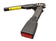 Recambio de enganche cinturon delantero derecho para ford kuga i 2.0 tdci 4x4 referencia OEM IAM 1753704 8V41A61208AC 