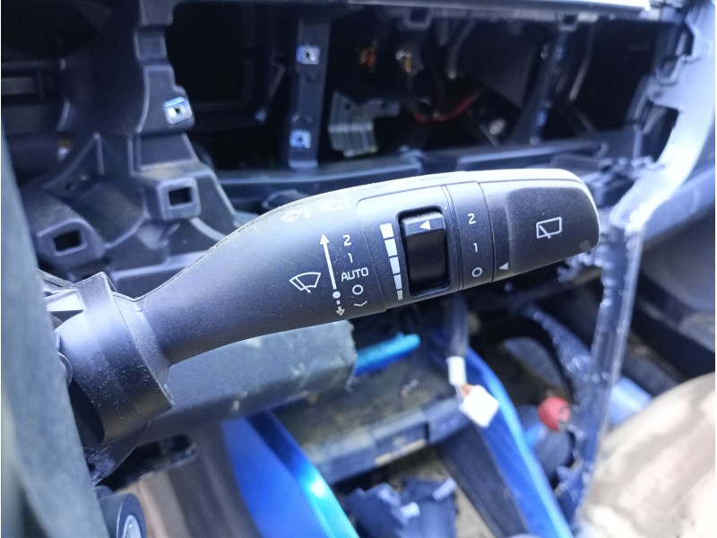 Recambio de mando limpia para kia stonic (yb) 1.0 t-gdi eco-dynamics+ referencia OEM IAM   