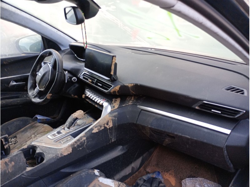 peugeot 3008 ii suv (mc_, mr_, mj_, m4_) del año 2022