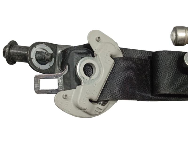 Recambio de cinturon seguridad delantero izquierdo para toyota rav 4 iv (_a4_) 2.0 d (wwa42_) referencia OEM IAM 7322042312C0  