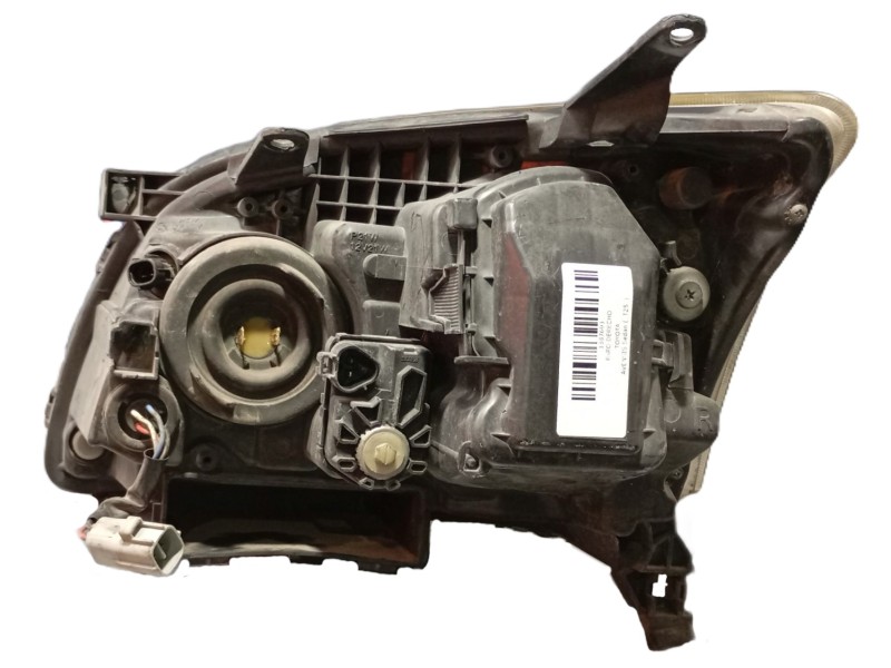 Recambio de faro derecho para toyota avensis sedán (_t25_) 2.2 d-4d (adt251_) referencia OEM IAM 8113005192  