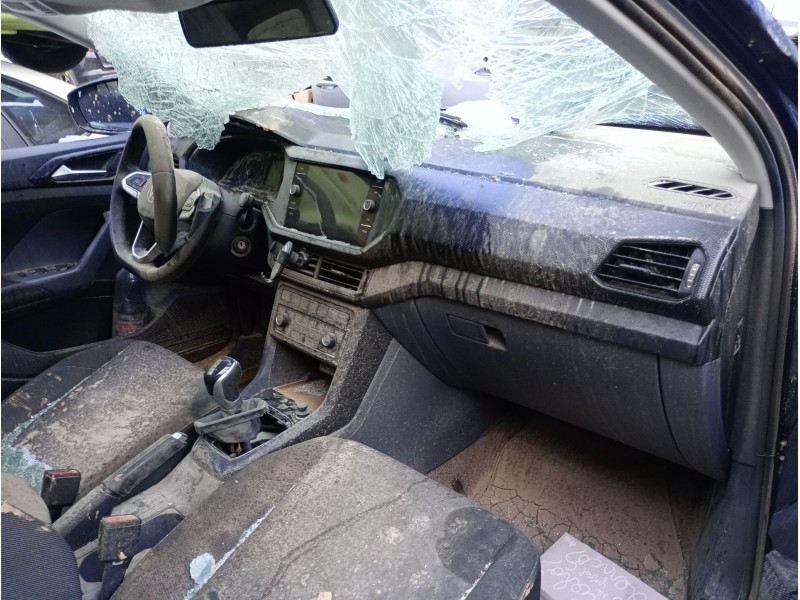 volkswagen t-cross (c11, d31) del año 2021