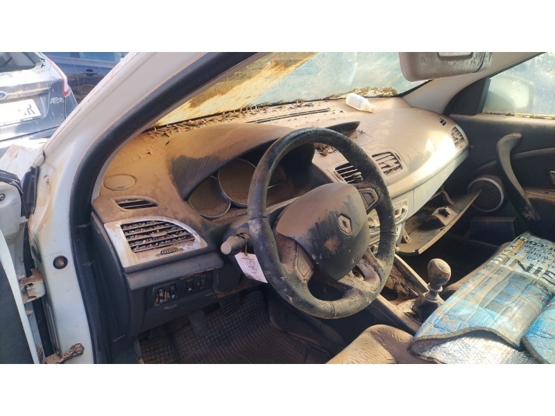 renault megane iii hatchback (bz0/1_, b3_) del año 2013