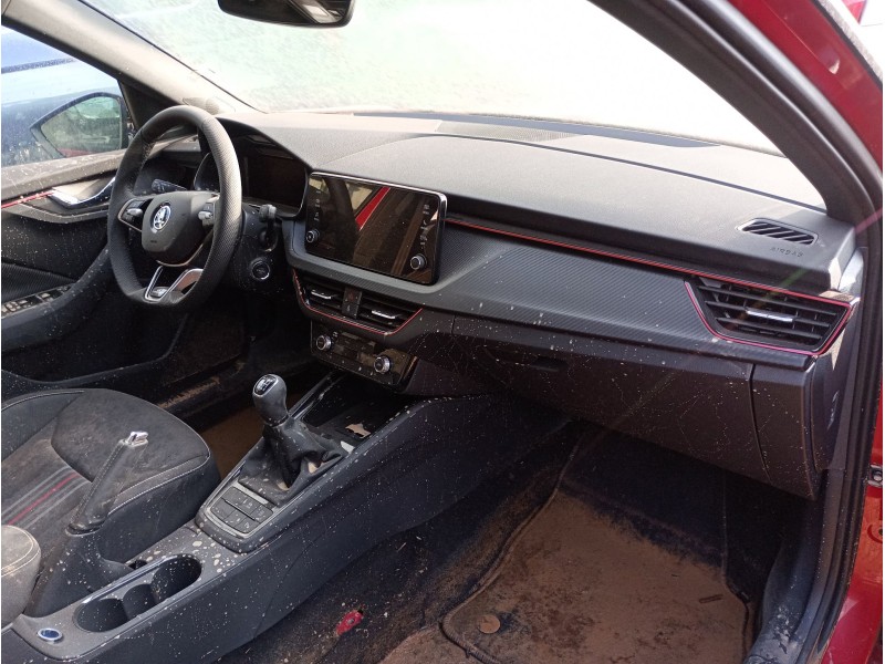 skoda kamiq (nw4) del año 2024