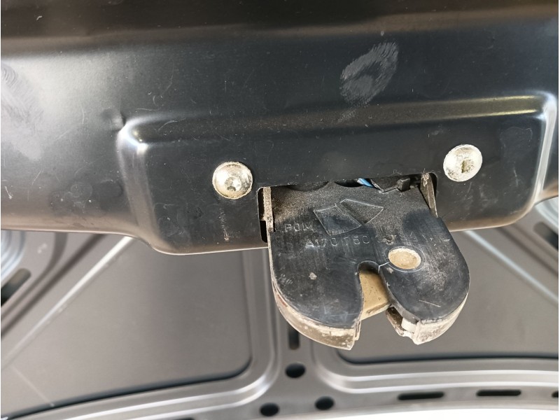 Recambio de porton trasero para mercedes-benz slk (r170) 200 (170.435) referencia OEM IAM A1707500775  