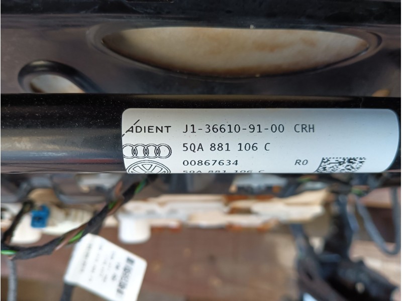 Recambio de asiento delantero derecho para volkswagen tiguan (ad1, ax1) 1.4 tsi referencia OEM IAM  5QA881106C 