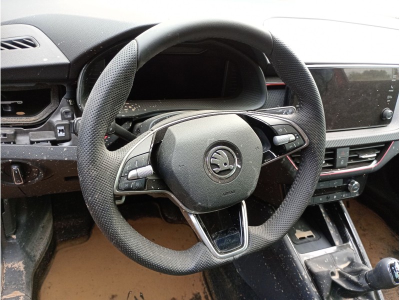 Recambio de volante para skoda kamiq (nw4) 1.5 tsi referencia OEM IAM   