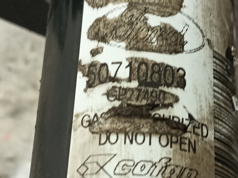 Recambio de amortiguador delantero izquierdo para ford ka (ccu) titanium referencia OEM IAM 1672374 9S5118124AD 