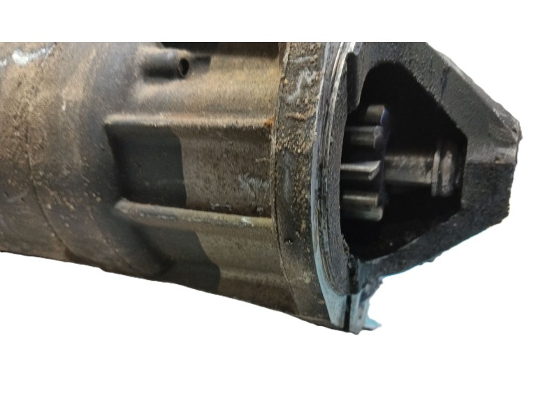 Recambio de motor arranque para nissan serena (c23) 2.3 d referencia OEM IAM 233009C600  