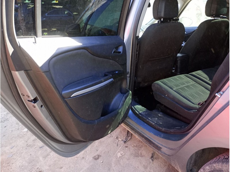 opel zafira tourer c (p12) del año 2012