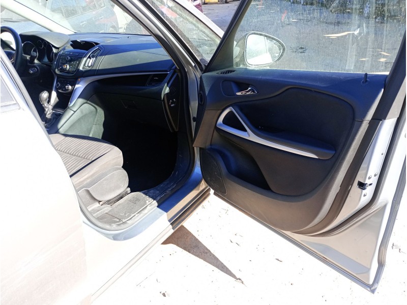 opel zafira tourer c (p12) del año 2012