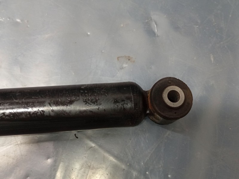Recambio de amortiguador trasero izquierdo para peugeot 108 1.0 vti 72 referencia OEM IAM B001049280  
