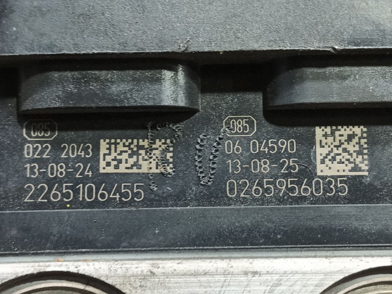 Recambio de abs para dacia sandero ii tce 90 (b8m1, b8ma) referencia OEM IAM 476609404R 476608644R 