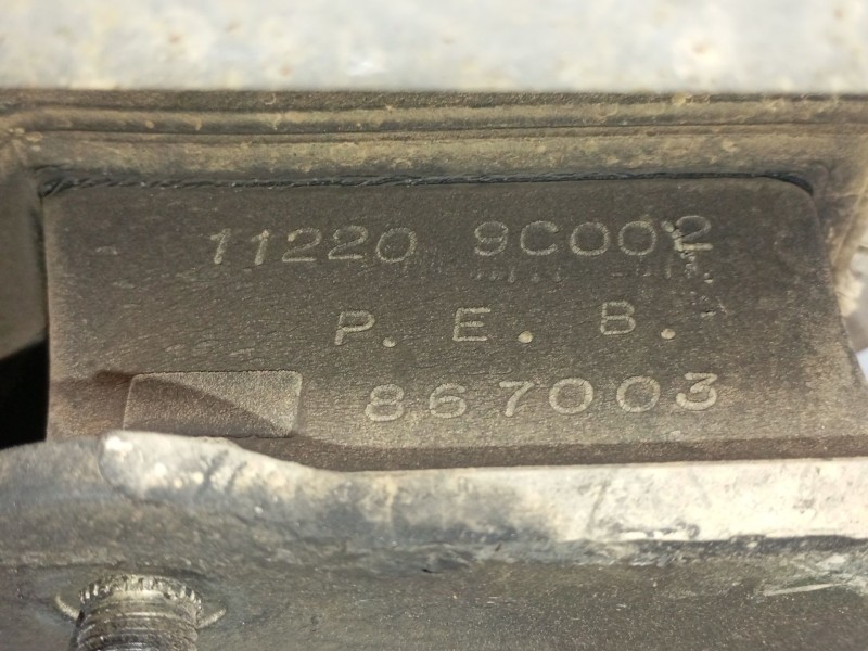 Recambio de soporte motor izquierdo para nissan serena (c23) 2.3 d referencia OEM IAM   