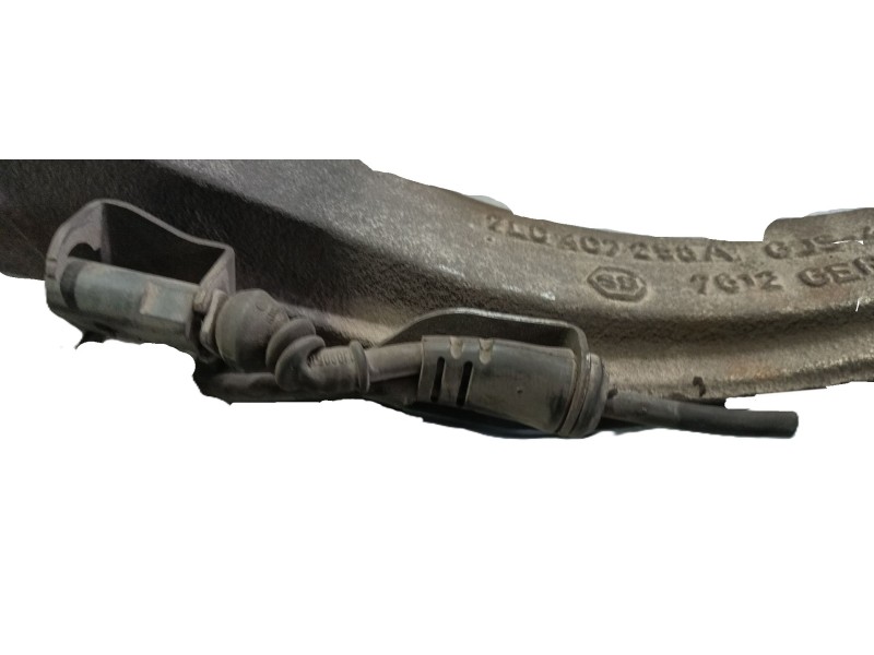 Recambio de mangueta delantera derecha para audi q7 (4lb) 3.0 tdi quattro referencia OEM IAM 7L8407258A  