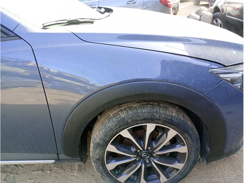 Recambio de aleta delantera derecha para mazda cx-3 (dk) 2.0 skyactiv-g referencia OEM IAM   
