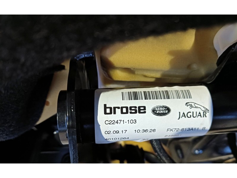 Recambio de asientos traseros para land rover discovery sport (l550) 2.0 d 4x4 referencia OEM IAM   