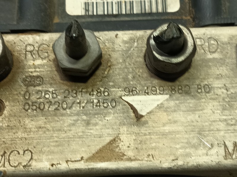 Recambio de abs para citroën c4 i (lc_) 1.4 16v referencia OEM IAM 4541J1  