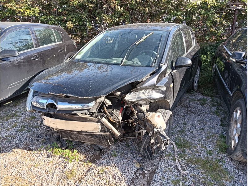 opel corsa d (s07) del año 2010