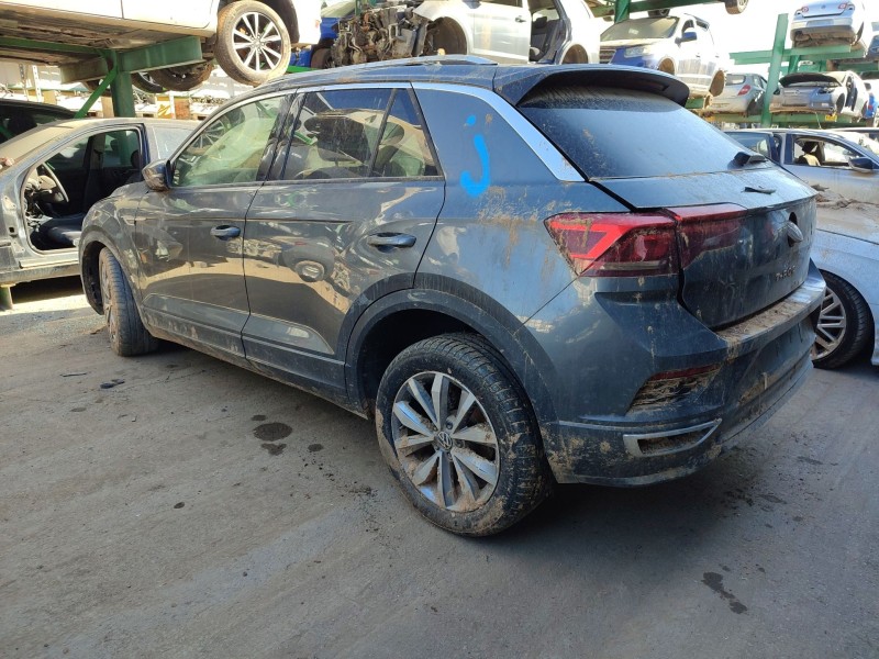 volkswagen t-roc (a11, d11) del año 2021