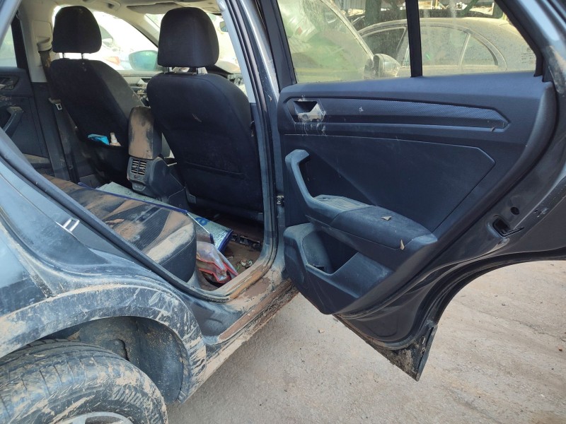 volkswagen t-roc (a11, d11) del año 2021