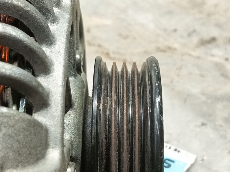 Recambio de alternador para hyundai coupe i (rd) 2.0 16v referencia OEM IAM 3730022200 AB190058 