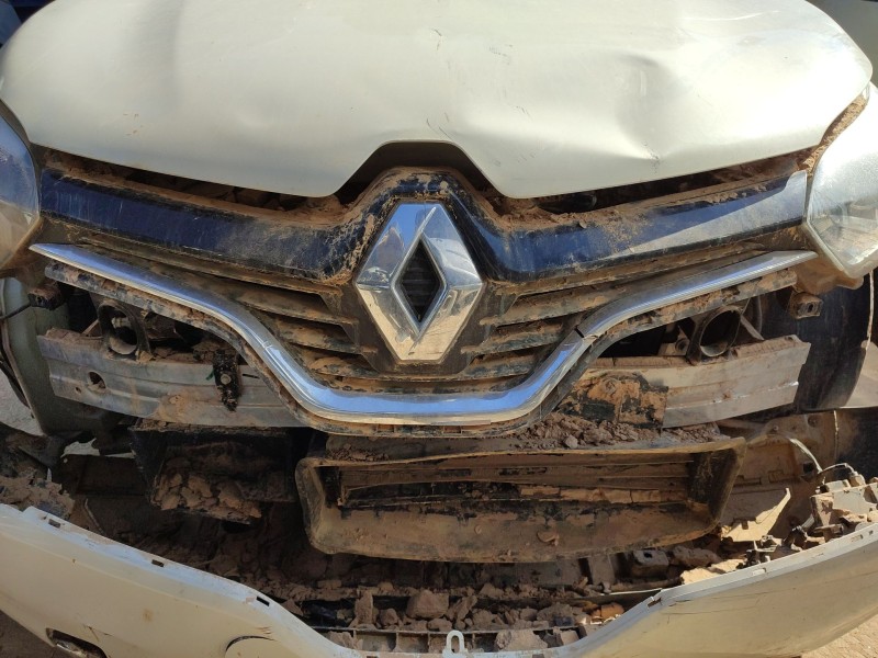 Recambio de rejilla delantera para renault captur i (j5_, h5_) 0.9 tce 90 referencia OEM IAM   