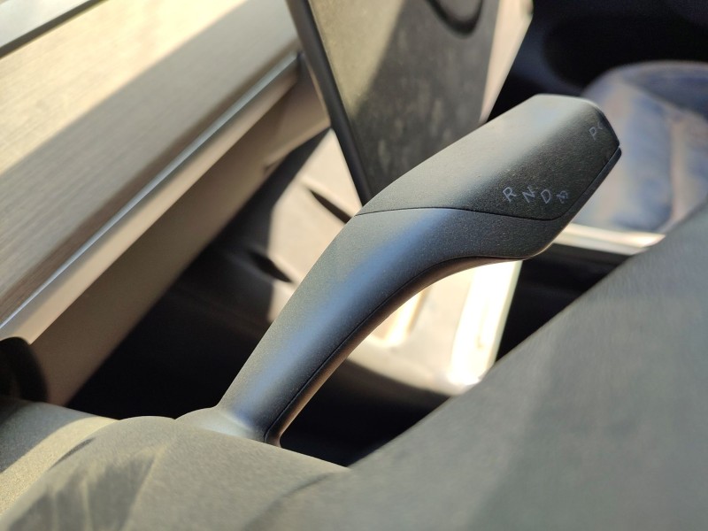 Recambio de pomo palanca cambio para tesla model y (5yjy) ev a las 4 ruedas referencia OEM IAM   