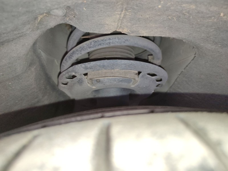 Recambio de amortiguador delantero derecho para ford focus iv (hn) 1.5 ecoblue referencia OEM IAM   