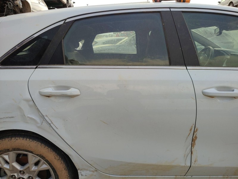 Recambio de puerta trasera derecha para kia ceed (cd) 1.0 t-gdi referencia OEM IAM   