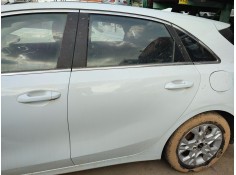 Recambio de puerta trasera izquierda para kia ceed (cd) 1.0 t-gdi referencia OEM IAM   