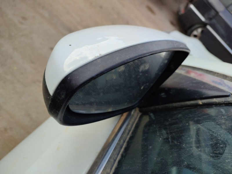 Recambio de retrovisor izquierdo para kia ceed (cd) 1.0 t-gdi referencia OEM IAM   