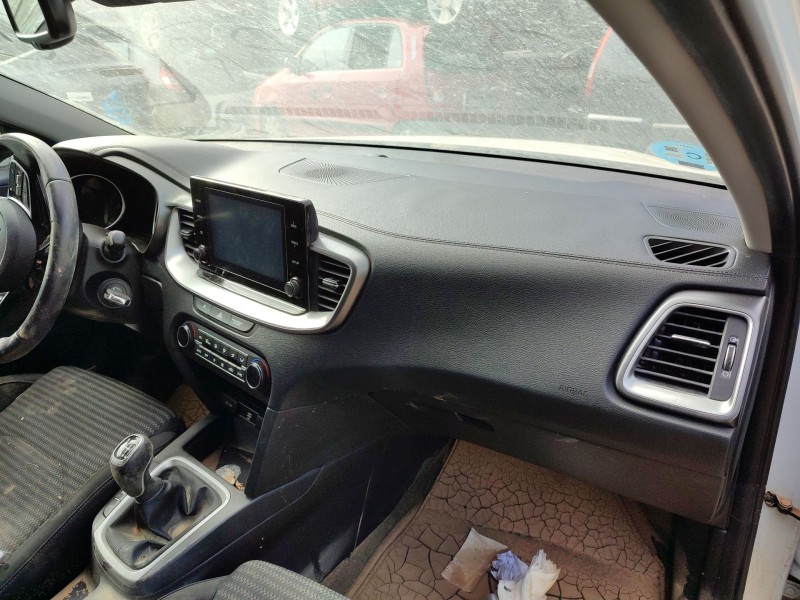 Recambio de salpicadero para kia ceed (cd) 1.0 t-gdi referencia OEM IAM   
