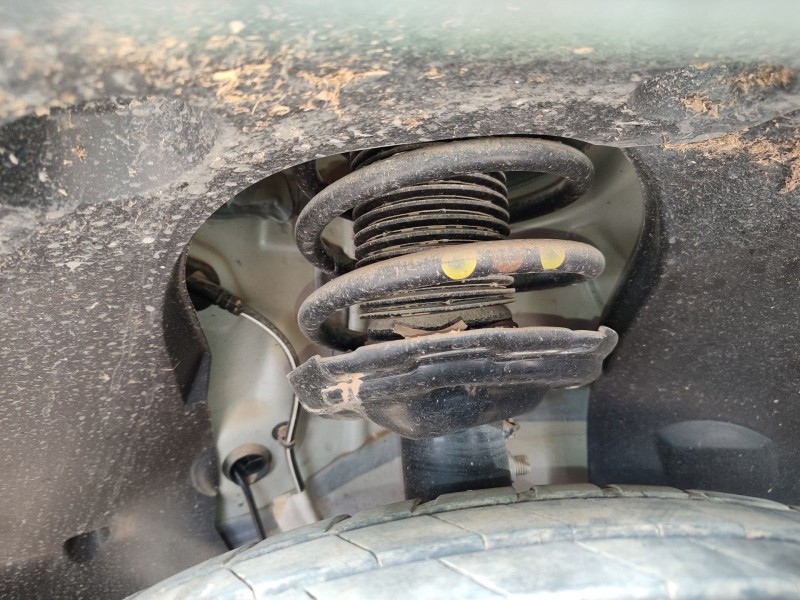 Recambio de amortiguador delantero derecho para skoda karoq (nu7, nd7) 2.0 tdi referencia OEM IAM   