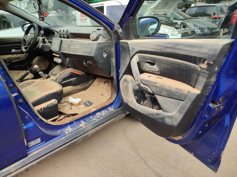 dacia duster (hm_) del año 2022