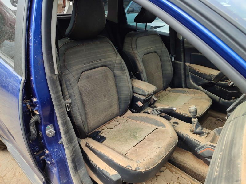 dacia duster (hm_) del año 2022