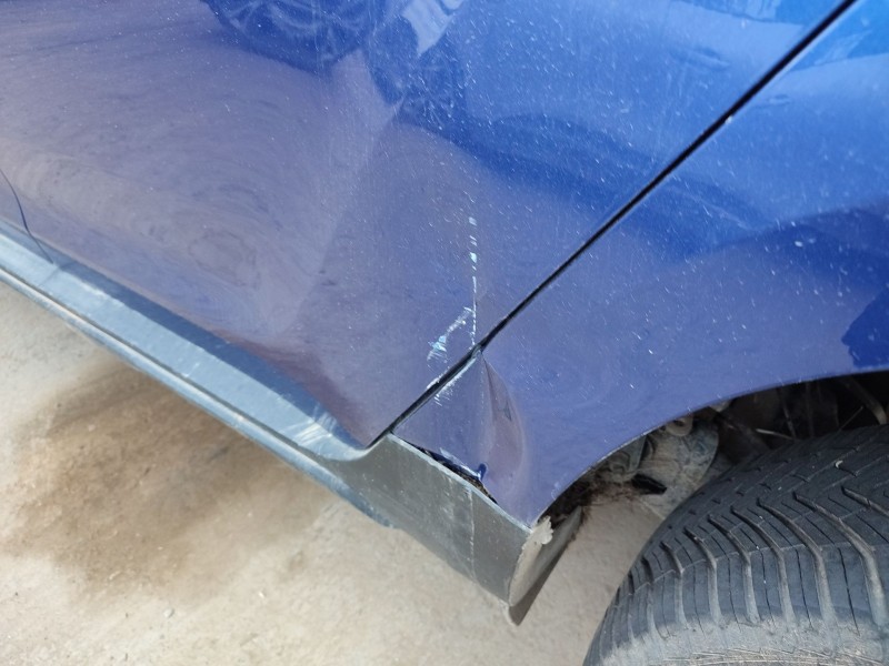 Recambio de puerta trasera izquierda para dacia duster (hm_) 1.5 dci 115 (hmad) referencia OEM IAM   