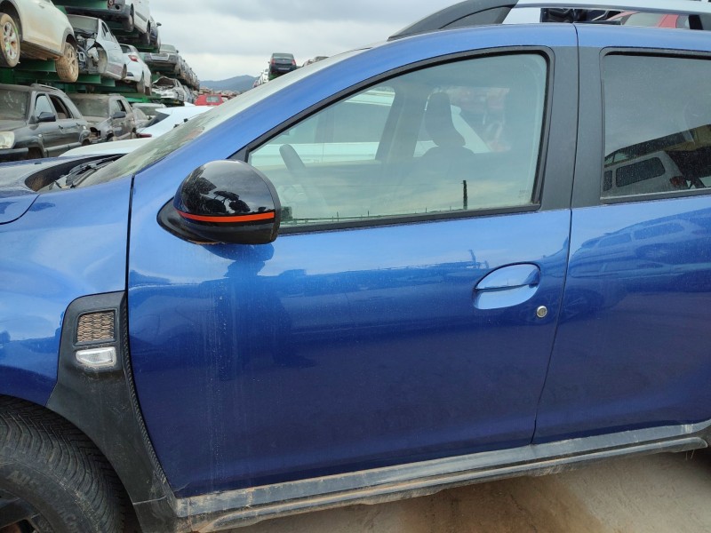 Recambio de puerta delantera izquierda para dacia duster (hm_) 1.5 dci 115 (hmad) referencia OEM IAM   