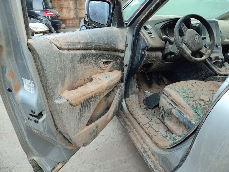 renault megane iv hatchback (b9a/m/n_) del año 2017