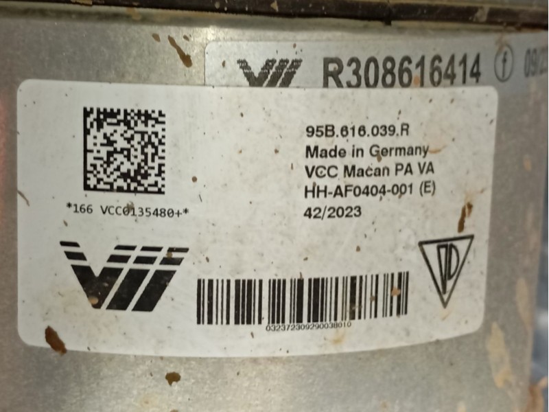 Recambio de amortiguador delantero derecho para porsche macan (95b) gts (95bbl1) referencia OEM IAM 95B413031AD  