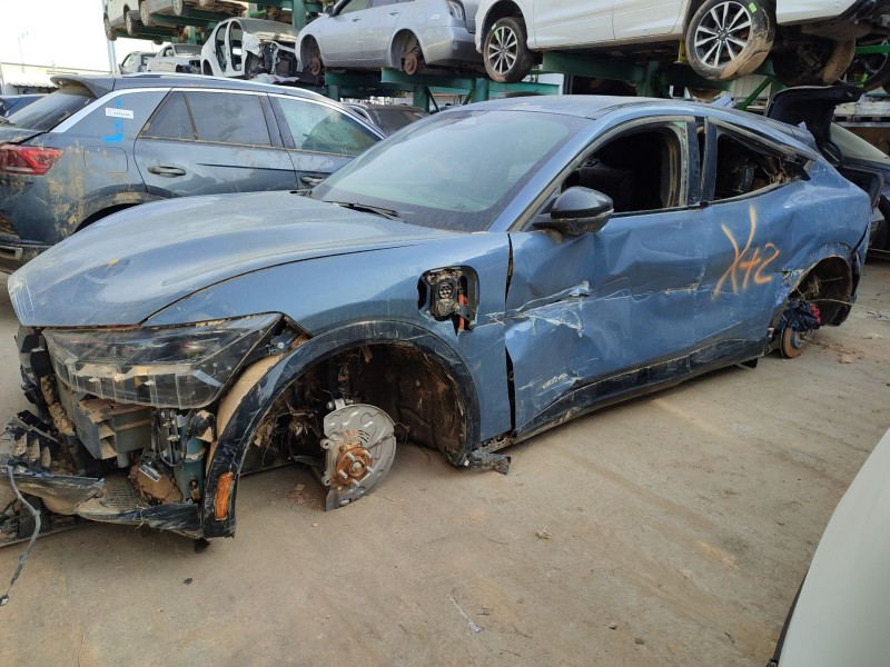 ford mustang mach-e (cgw) del año 2024