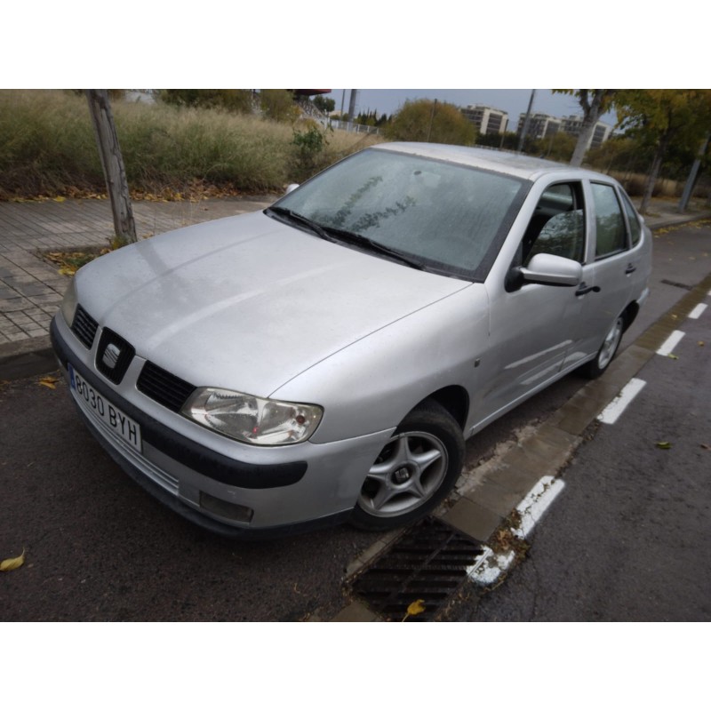 SEAT CORDOBA BERLINA (6K2)