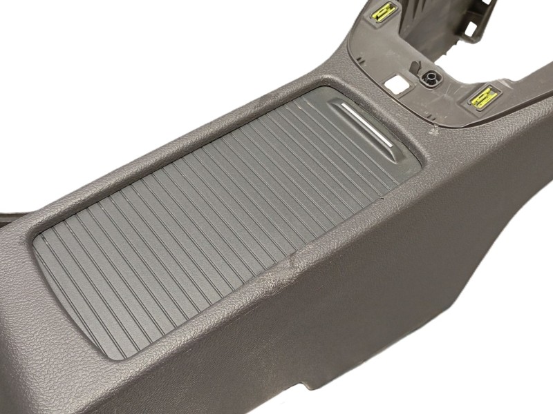 Recambio de apoyabrazos central para ford focus iv (hn) 1.0 ecoboost referencia OEM IAM 1948012 F1EBA045M65JF35B8 